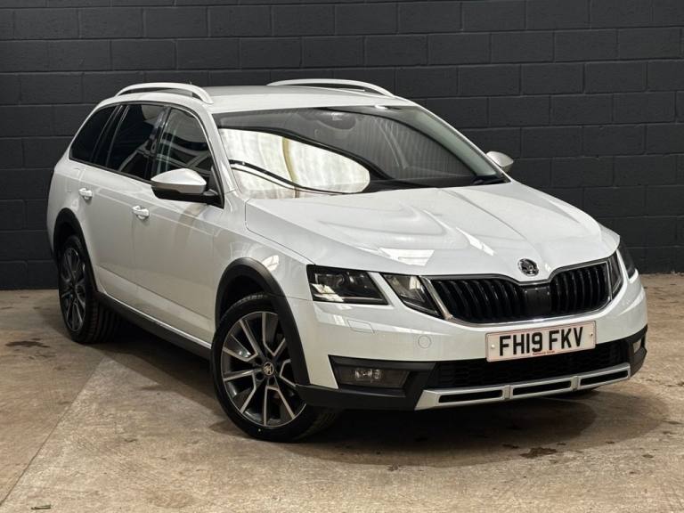 2019 Skoda Octavia 2.0 TDI Scout Estate 5dr Diesel DSG 4WD Euro 6 (s/s) (150 ps) Estate Diesel Au...