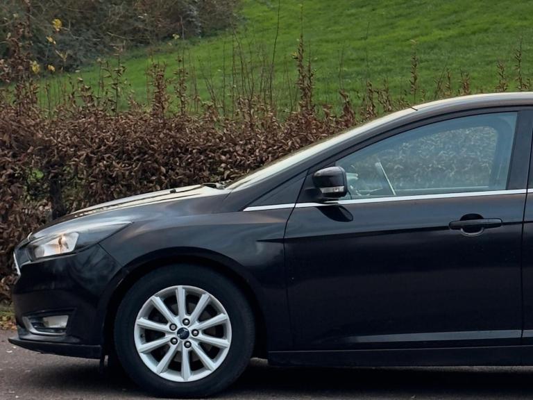 2015 Ford Focus 1.0T EcoBoost Titanium Euro 6 (s/s) 5dr HATCHBACK Petrol Manual