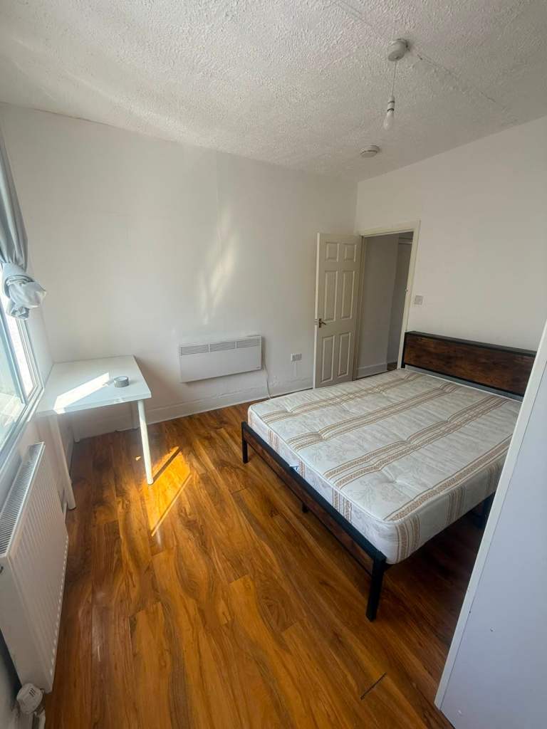 (BILLS INCLUDED) BEAUTIFUL 1 BEDROOM FLAT FOR RENT IN HOUNSLOW CENTRAL