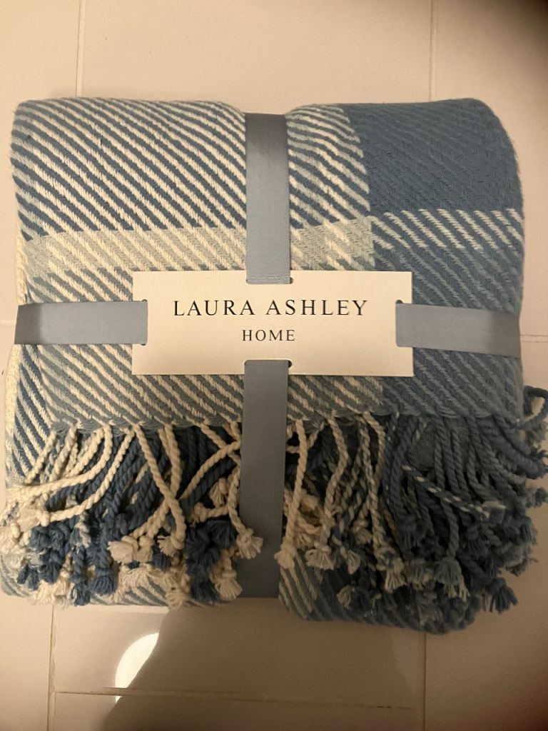 Laura Ashley Dylan Seaspray Throw - New with Tags, Blue