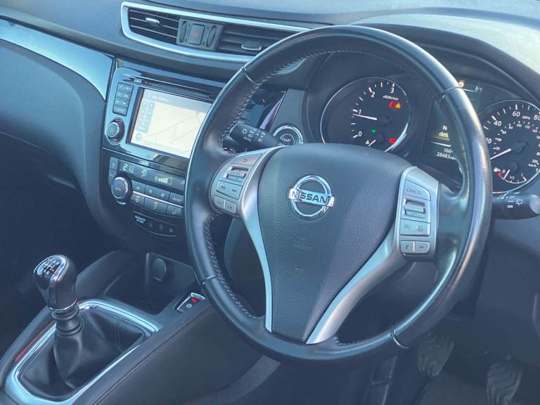 2017 Nissan Qashqai 1.5 dCi N-Connecta 5dr SUV DIESEL Manual