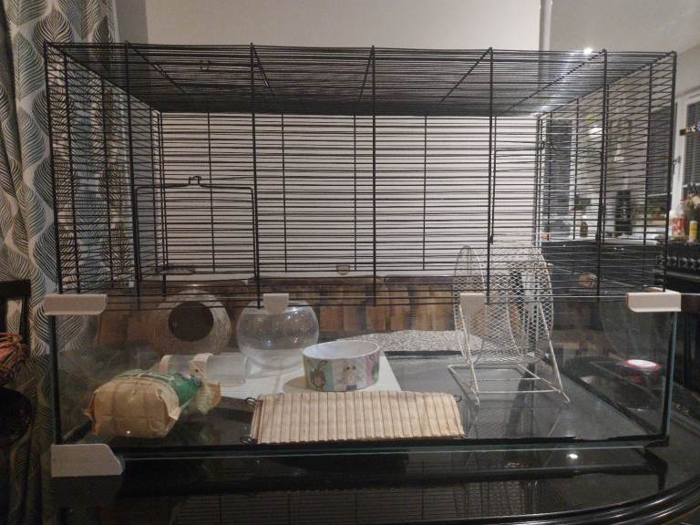 Gerbil/hamster Cage and Accesories