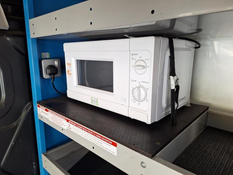 FORD TRANSIT 2.0 350 EcoBlue MWB White Manual Diesel 2018