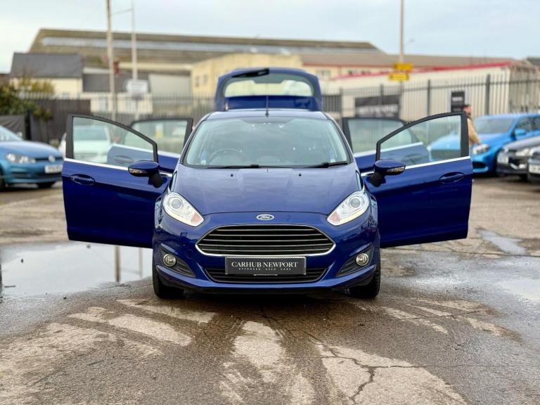 2016 Ford Fiesta 1.0 EcoBoost Zetec 5dr HATCHBACK PETROL Manual
