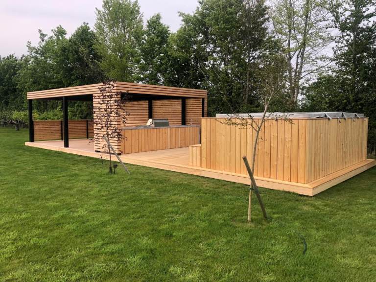 Wood boards,scaffolding,planks, 3.9 meters, 13 ft fencing,decking