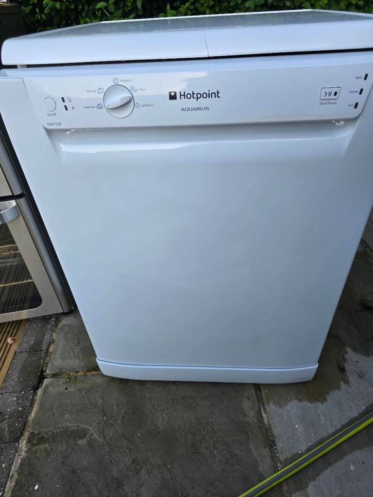 Hotpoint dishwasher