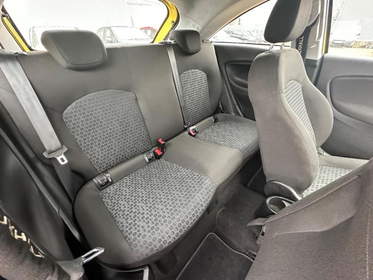 2015 Vauxhall Corsa 1.2i Design Euro 6 3dr HATCHBACK Petrol Manual