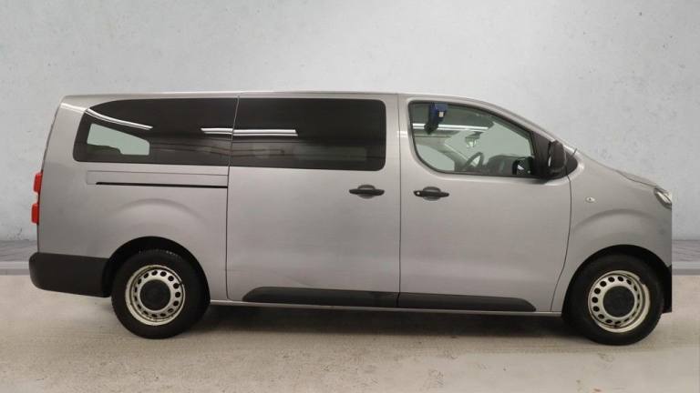 2021 Vauxhall Vivaro Life 50kWh Edition MPV 5dr Electric Auto LWB (9 Seat, 7.4kW Charger) (136 ps...