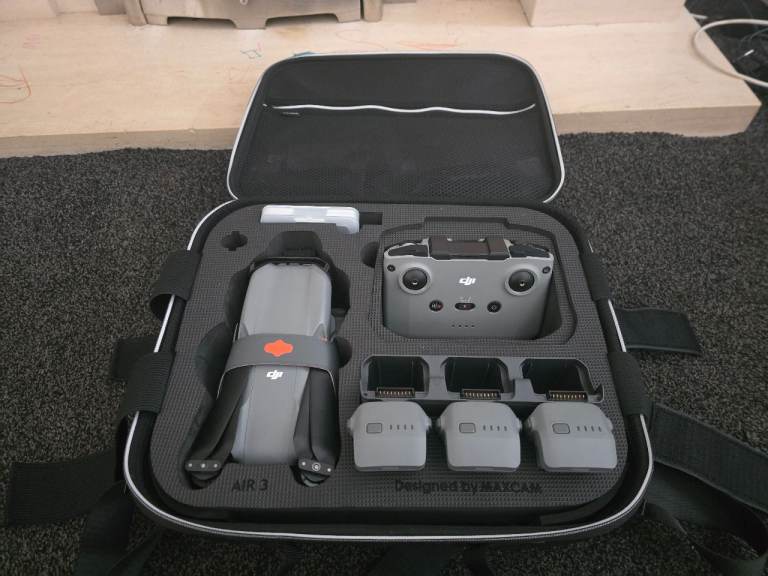 DJI Air 3 (read description)