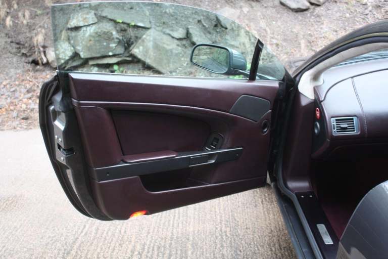 ASTON MARTIN VANTAGE 4.3 V8 2007