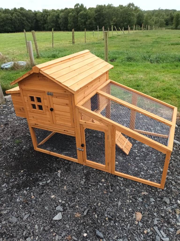 Hen Coop Chicken Hutch for sale 