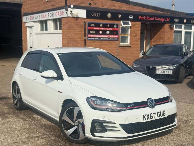 Volkswagen Golf 2.0 TSI GTI DSG Euro 6 (s/s) 5dr Petrol Automatic