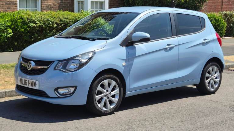 Vauxhall, VIVA, Hatchback, 2016, Manual, 999 (cc), 5 doors