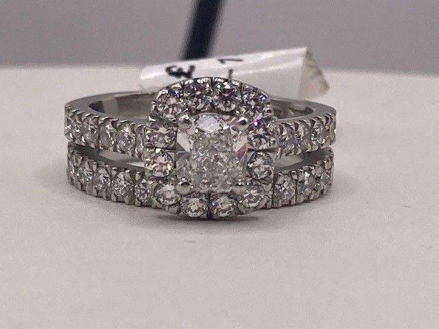 Set of 2 platinum diamond rings