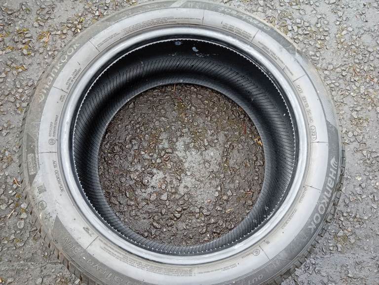 BMW X5 305 40 20 Hankook Ventus S1 Evo 3 SUV Tyres 