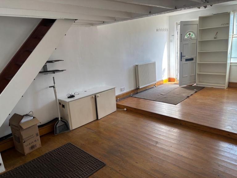 2 bedroom house for rent Hounslow Central