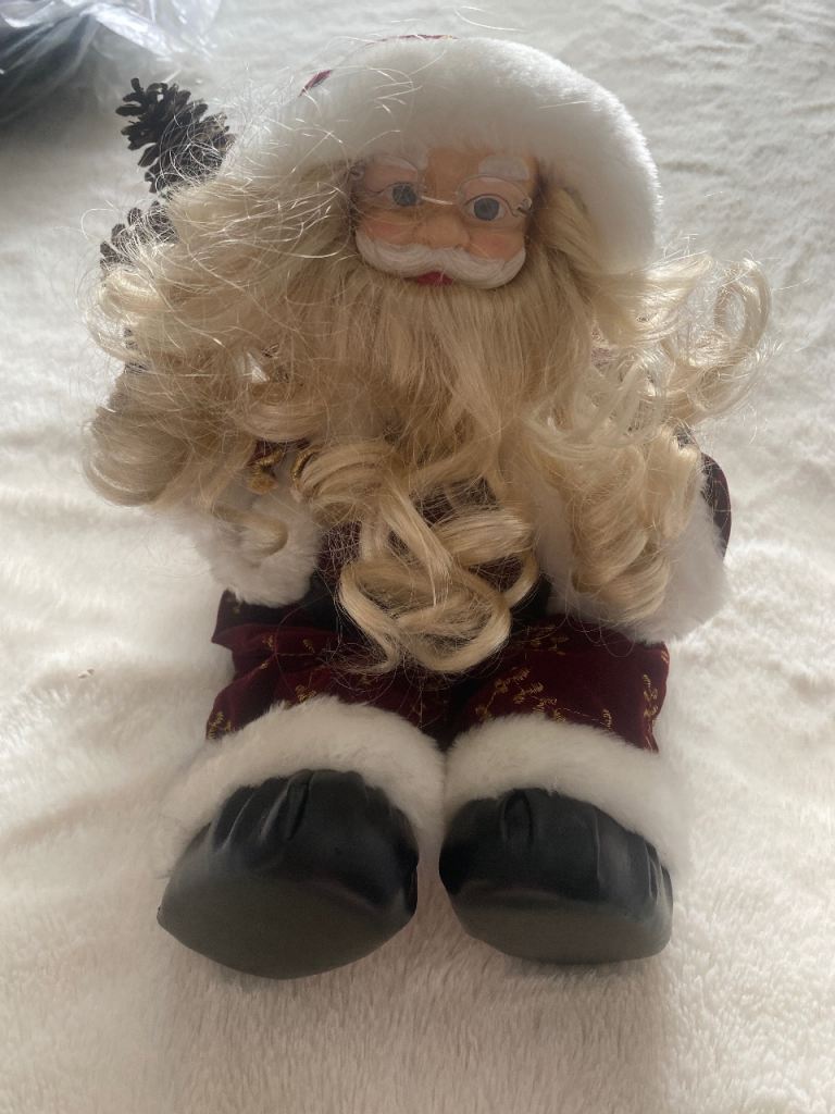 Christmas Santa Claus Decoration Figure – Good Condition