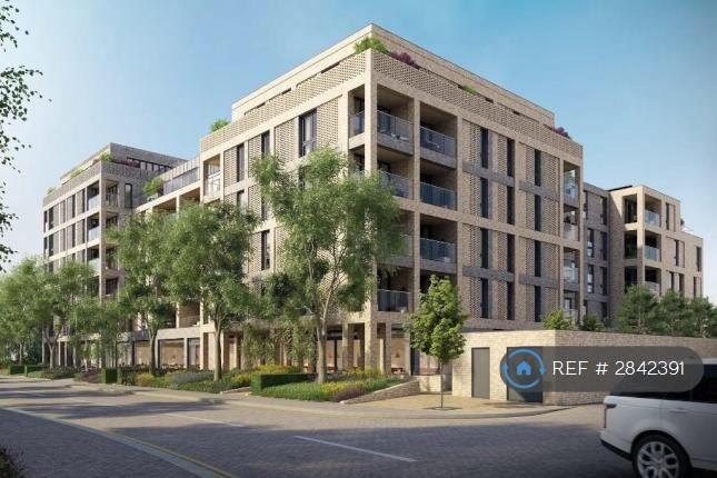 1 bedroom flat in Claremont House, London, SE16 (1 bed) (#2842391)