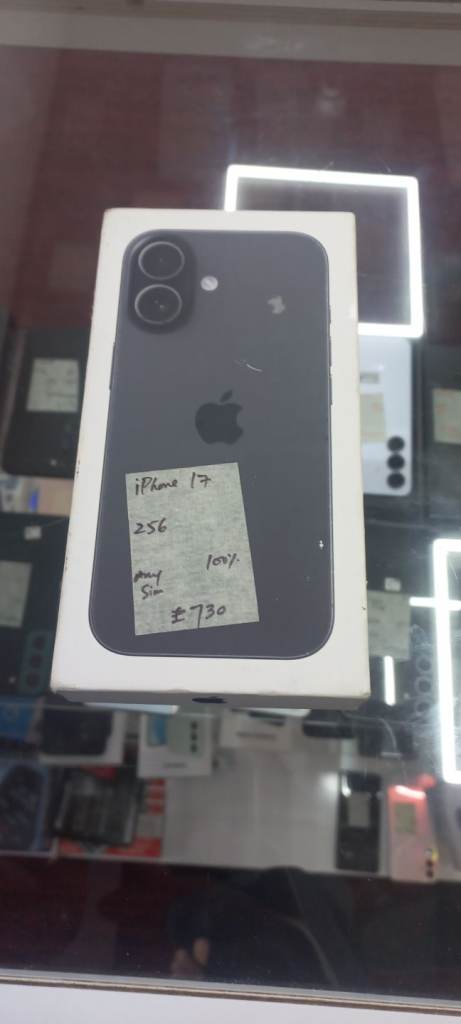 Iphone 17!! 256!! Any sim working!! Limited offer till 31st January 2026