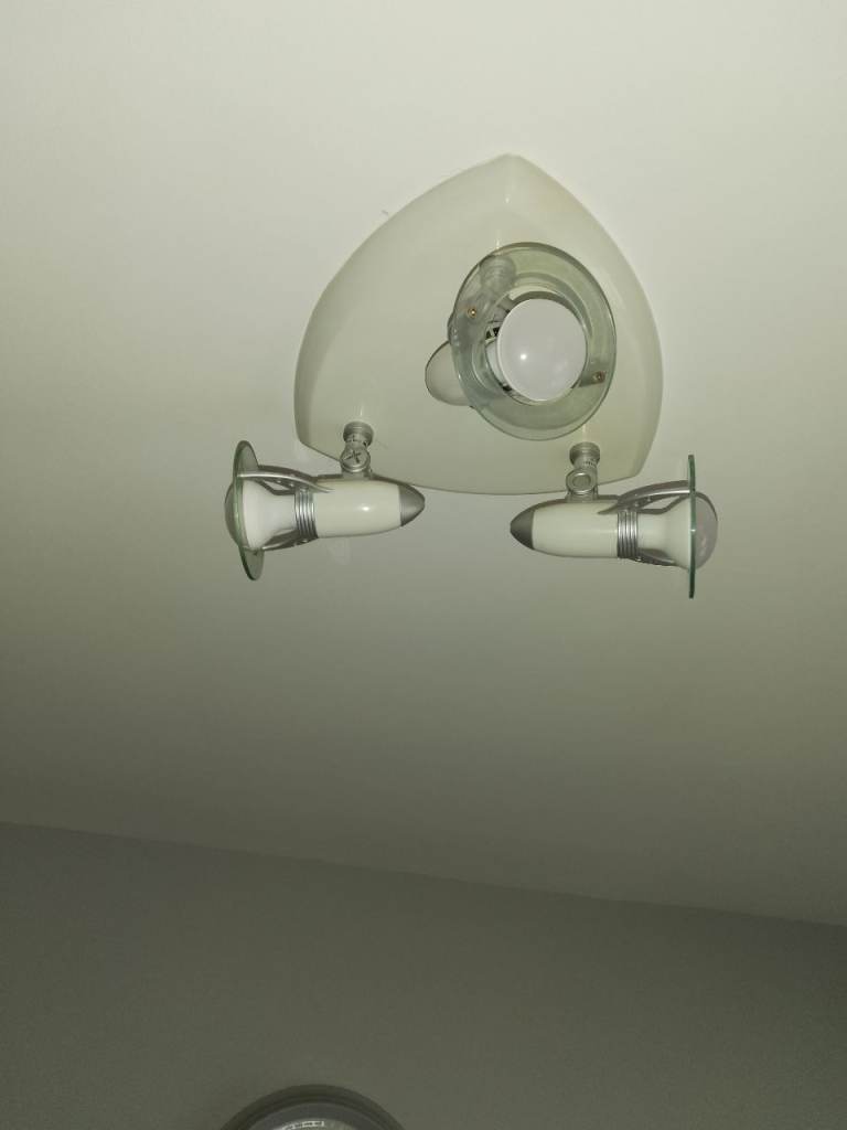 3 Bar Spotlight