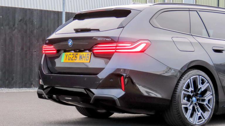 2025 BMW i5 250kW eDrive40 M Sport 84kWh 5dr Auto Estate Electric Automatic