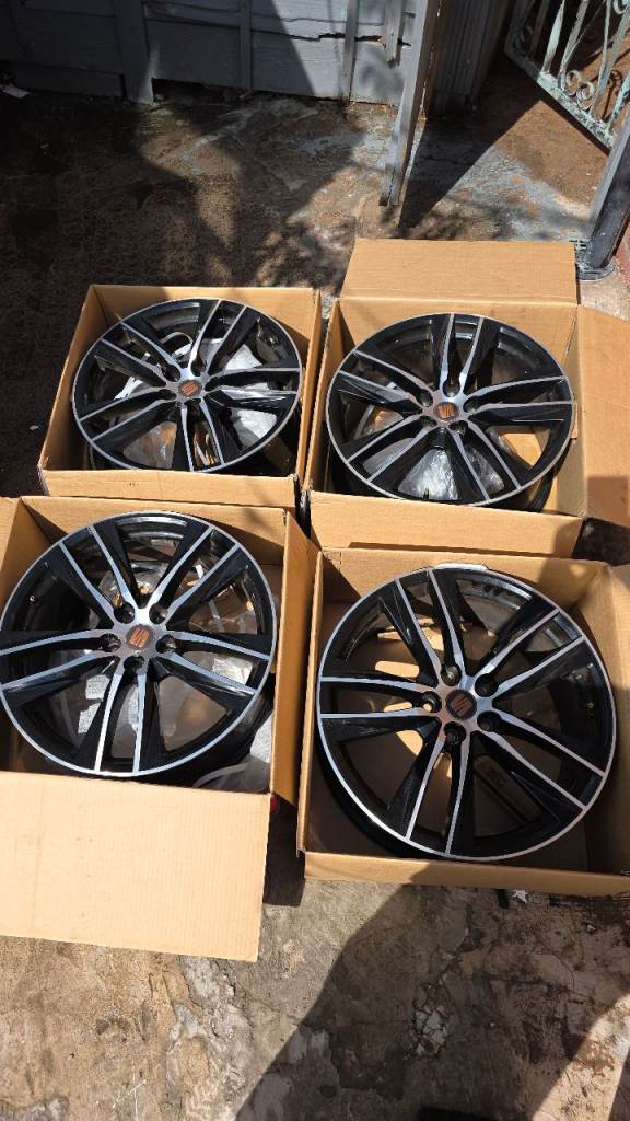 Seat Leon Mk3 Cupra 19" OEM Alloys