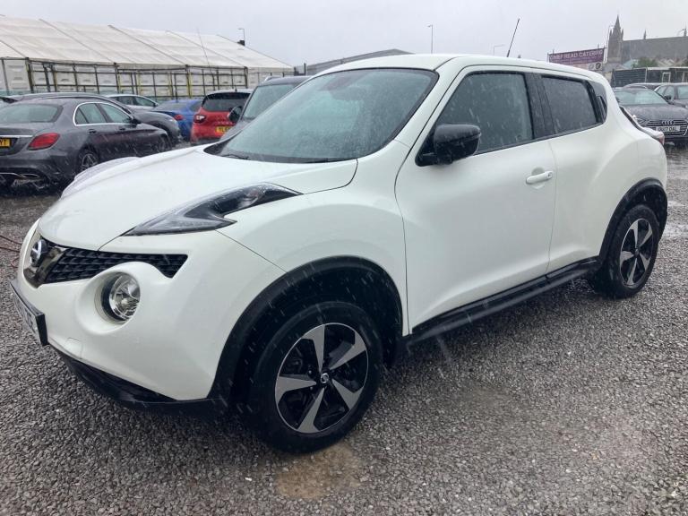 2019 Nissan Juke 1.6 Bose Personal Edition Euro 6 5dr HATCHBACK Petrol Manual