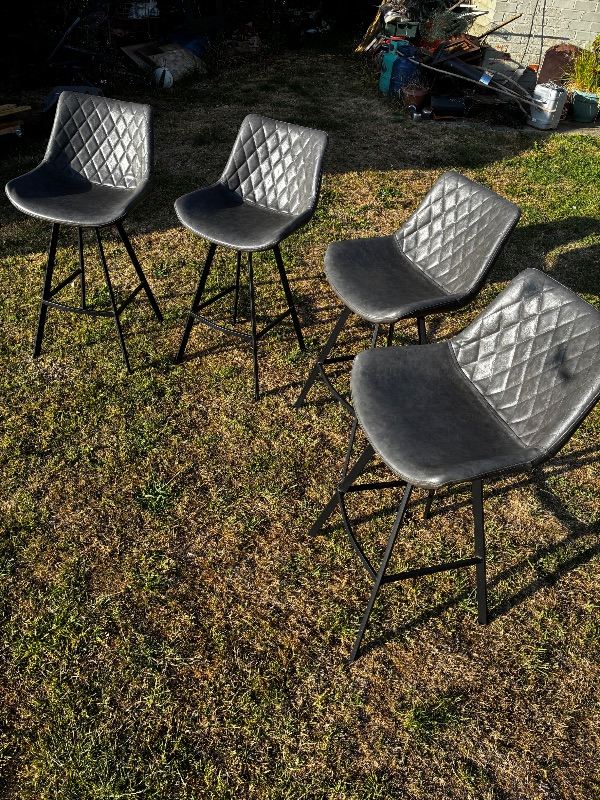 Set of 4 Grey Quilted Bar Stools – Good Condition