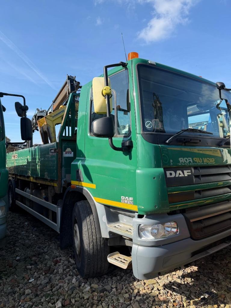 2013 DAF CF 75.310 26T DROPSIDE WITH ATLAS 92.2 CRANE