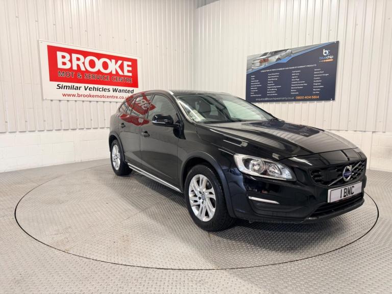 2017 Volvo V60 Cross Country 2.0 D4 SE Nav Auto Euro 6 (s/s) 5dr ESTATE Diesel Automatic