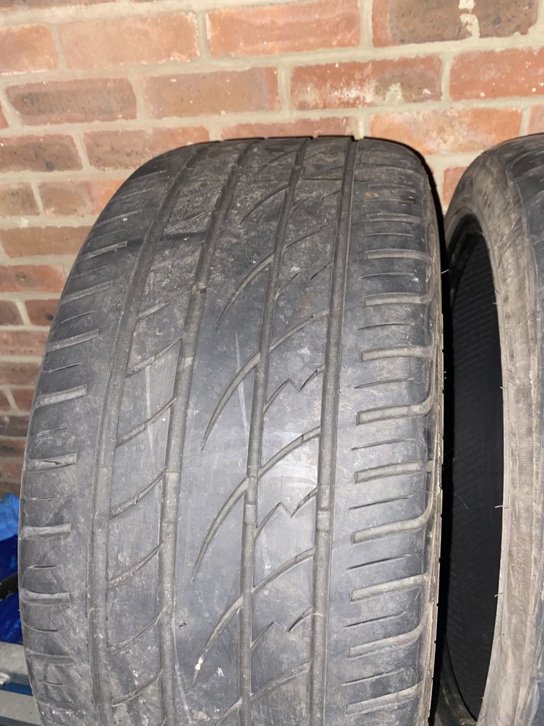 Audi q7 tyres  295/35 R21 107Y 