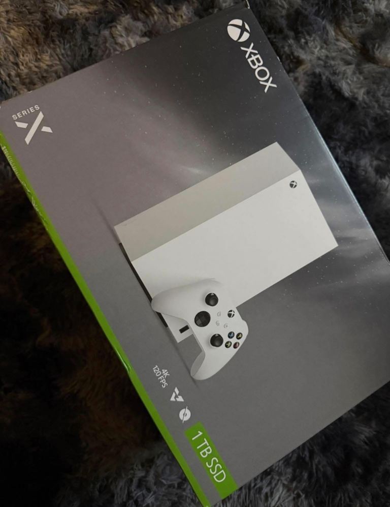 Xbox series x 1TB digital edition white 