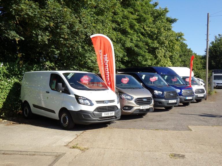 2021 Porsche Taycan BASE Saloon Electric Automatic