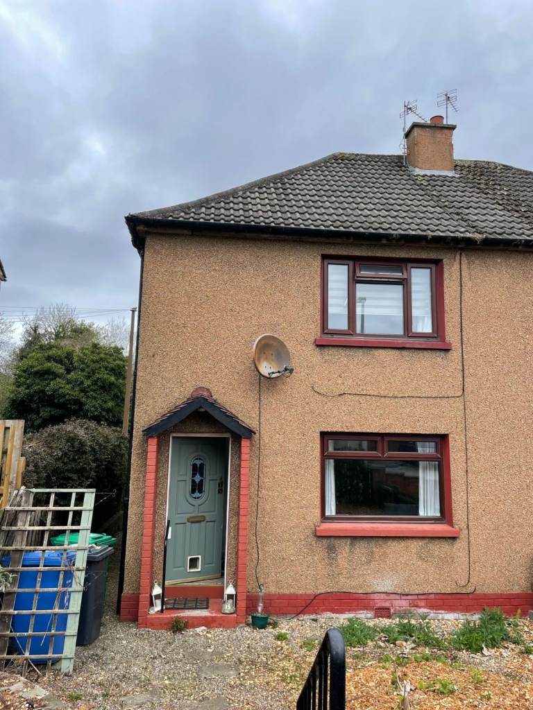 2 bed house to rent Inverkeithing, Roods Sq, KY11 1NR