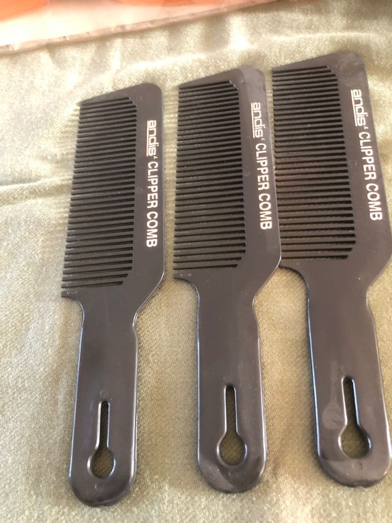 Clipper combs 