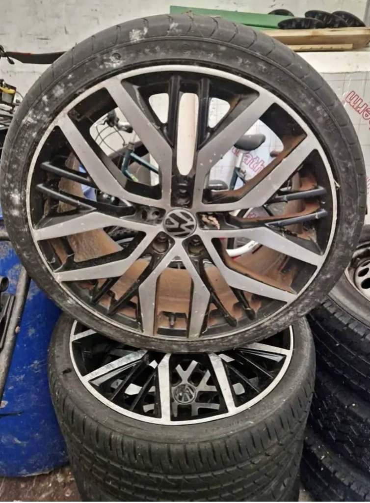 Vw Santiago alloys 19s 19/235/35  one needs a small weld at £40 good tyres  cheap wheels NO OFFERS 