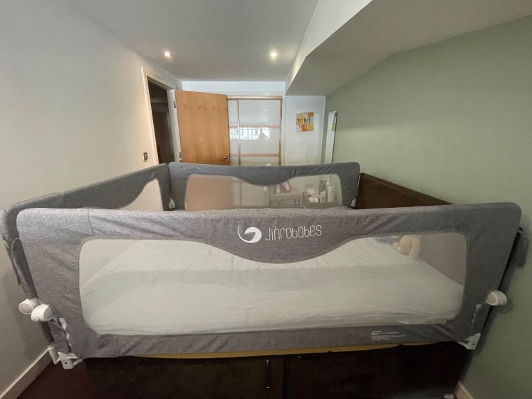 Jinrobabes Toddler Bed Guard, Adjustable Heights & Foldable Bed Rail for Baby Kids