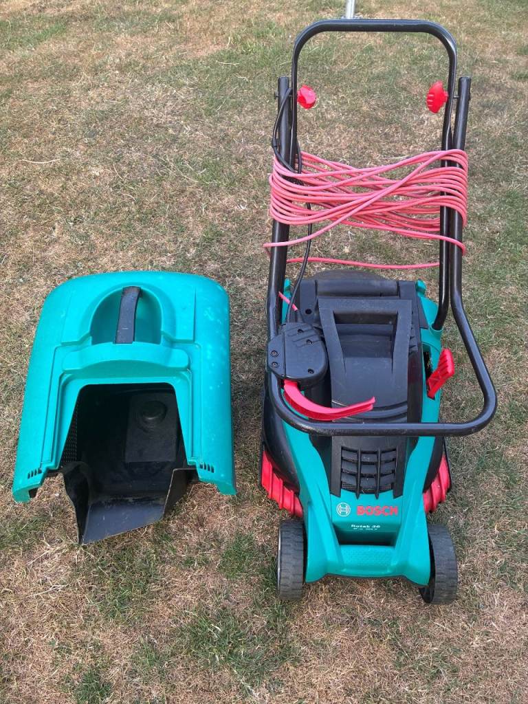 Bosch Rotak Electric Lawn Mower 1400W with 40L Grass Box