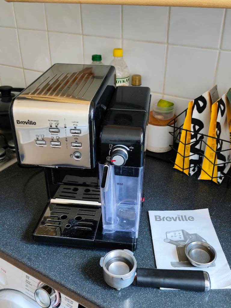 Breville One-Touch Espresso Machine & De'Longhi KG79 Coffee Grinder