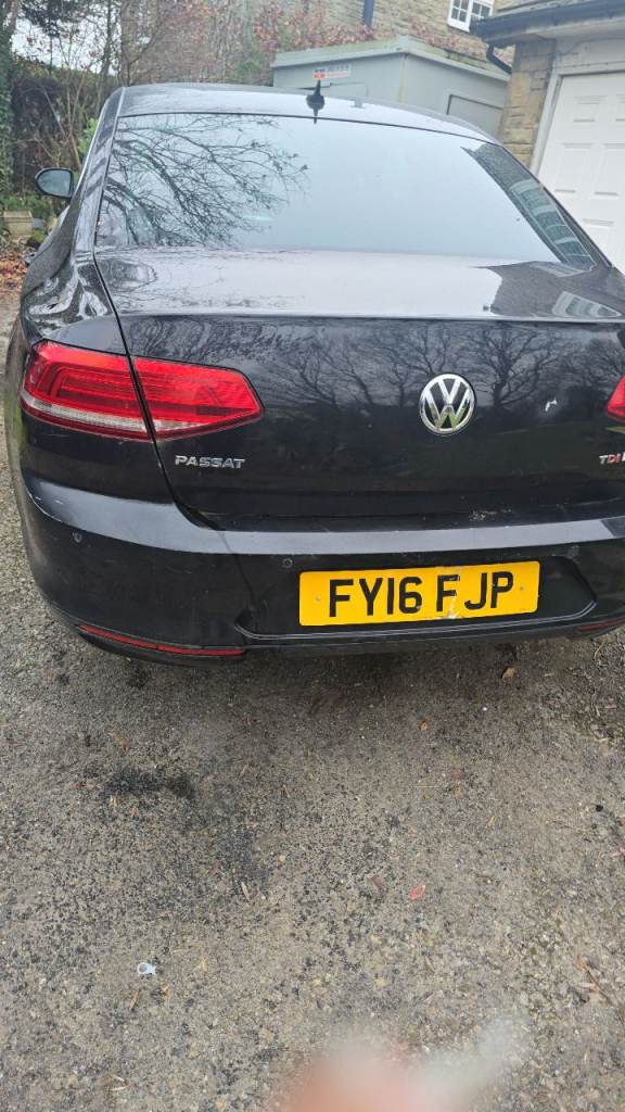 Volkswagen, PASSAT, Saloon, 2016, Manual, 1598 (cc), 4 doors