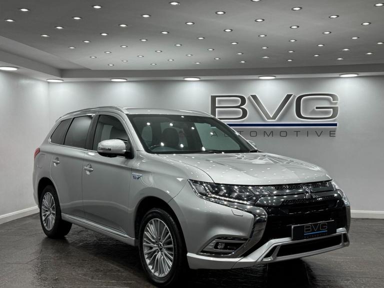 2019 Mitsubishi Outlander 2.4h TwinMotor 13.8kWh 4h CVT 4WD Euro 6 (s/s) 5dr ESTATE Petrol/Electr...