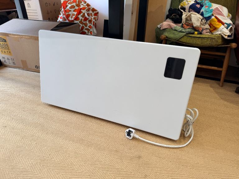 Sol*Aire Caldo S2 2000W WiFi Electric Wall Heater – Excellent Condition