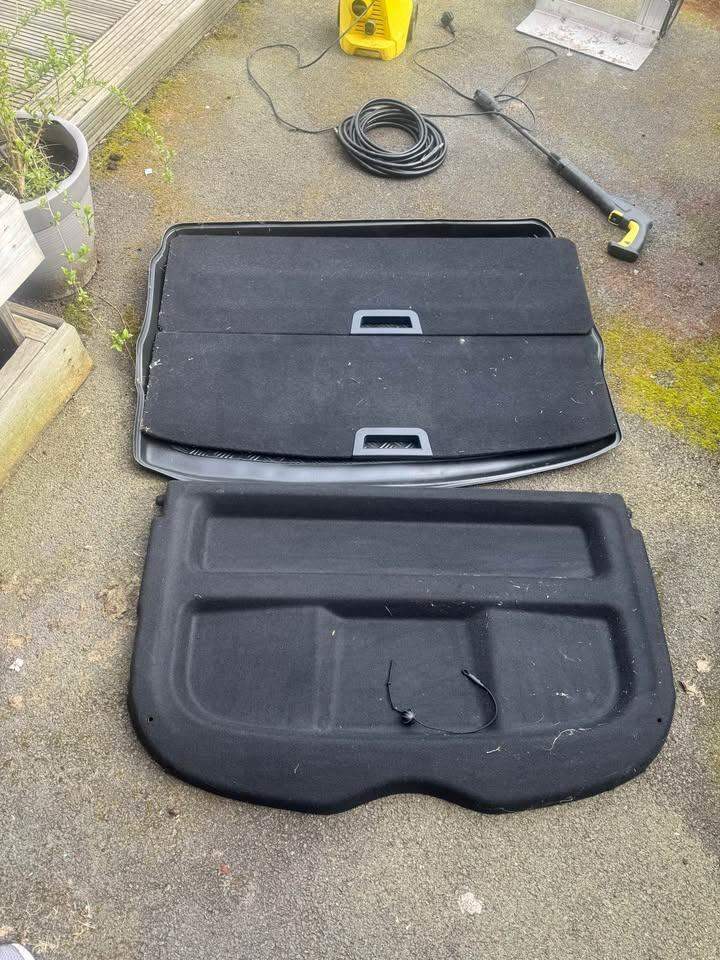 Nissan Quashqai False Floor, parcel shelf and plastic boot tray