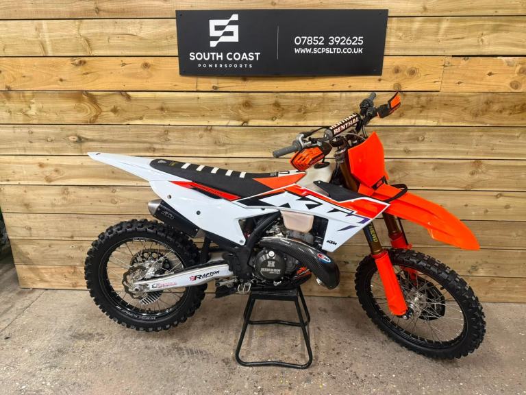 KTM XC 300 2023 ENDURO BIKE ROAD REGISTERED VERY TRICK BIKE