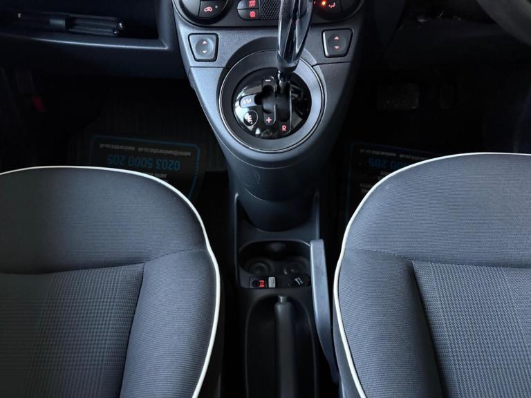 2015 Fiat 500 1.2 Lounge 3dr Dualogic [Start Stop] HATCHBACK PETROL Automatic