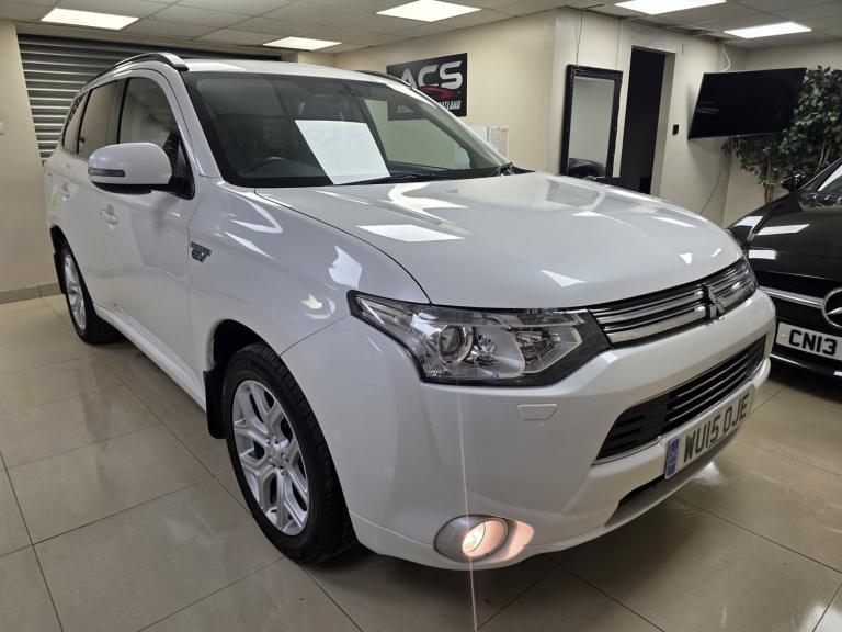 MITSUBISHI OUTLANDER 2.0 h 12kWh Auto Plug-in Hybrid WARRANTY 12 MONTHS MOT