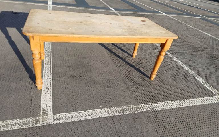 Solid Pine Large Dining table (needs refurb)