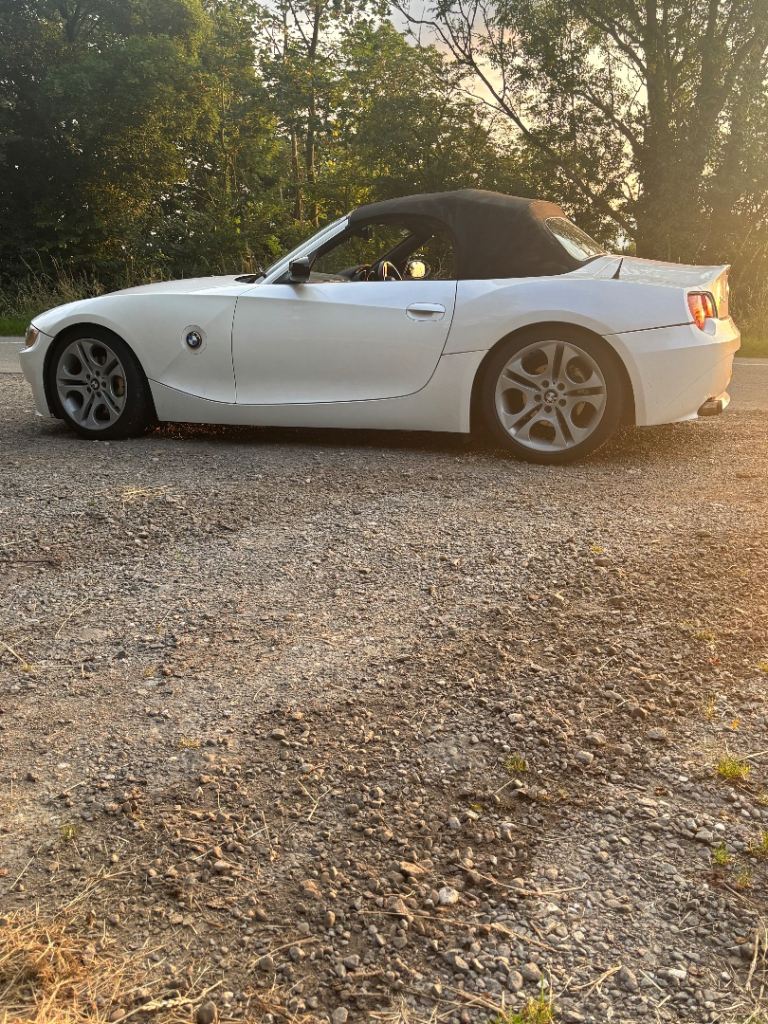 BMW, Z4, Convertible, 2004, Manual, 2979 (cc), 2 doors