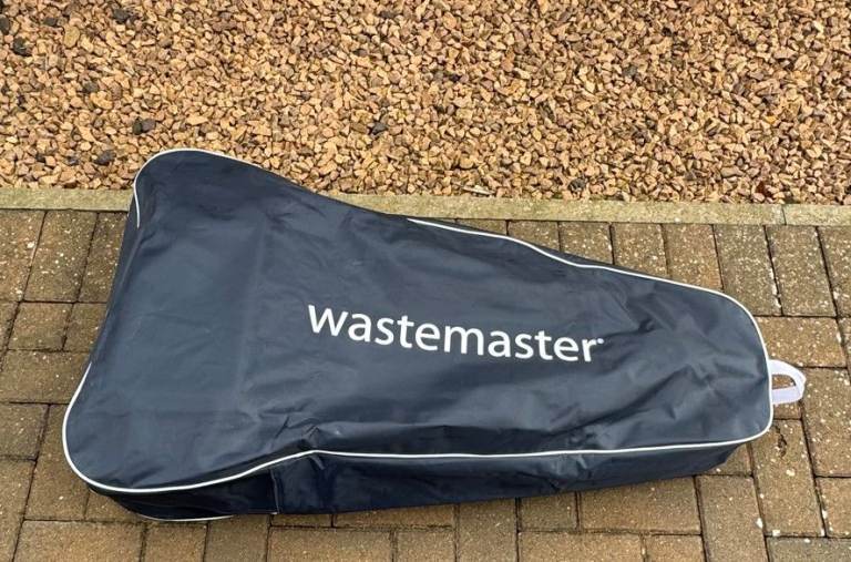  Wastemaster 38L Dual-Purpose Waste Disposal: Ideal for caravans, motorhomes, c/w with storage bag
