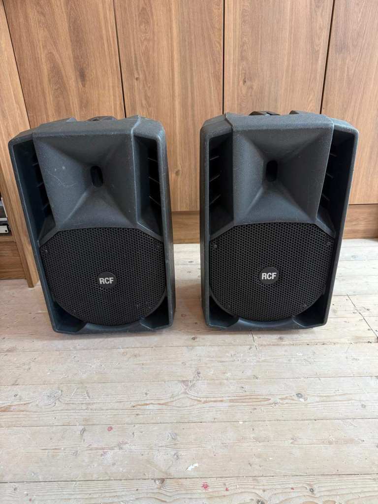 RCF ART 710-A Active PA Speakers – Great Condition